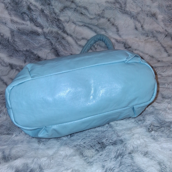 Modern Blue Leather Shoulder Bag With Heart Accents - Picture 9 of 12